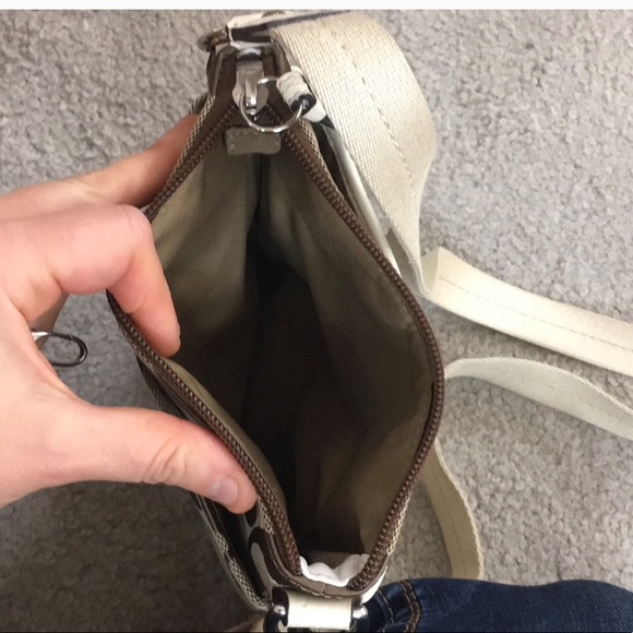 Coach monogram crossbody bag - Picture 6 of 7